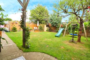 PINE CLOSE- click for photo gallery